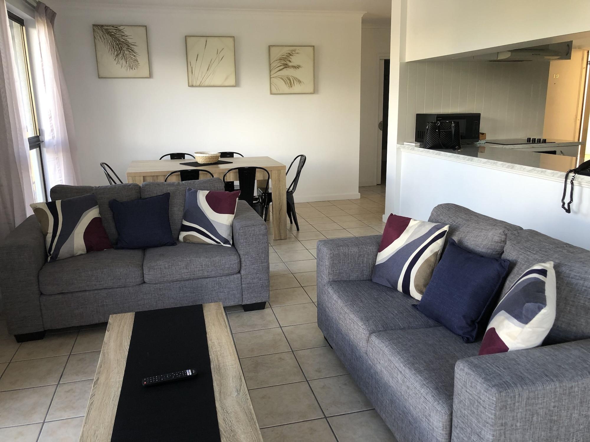Coral Towers Holiday Suites Cairns Eksteriør bilde