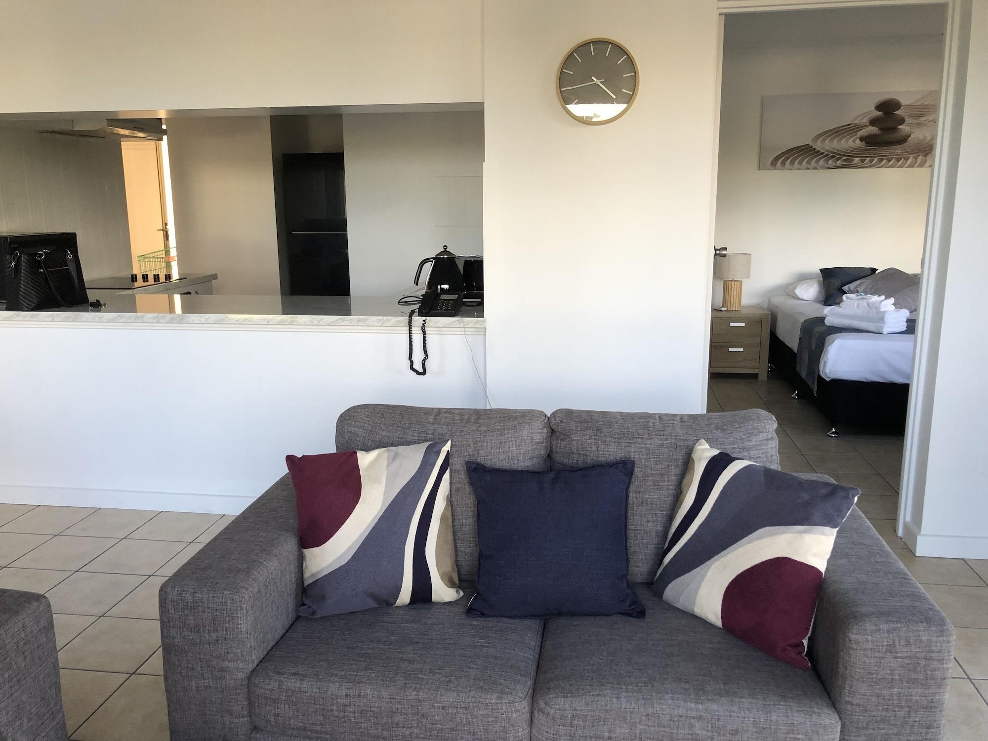 Coral Towers Holiday Suites Cairns Eksteriør bilde