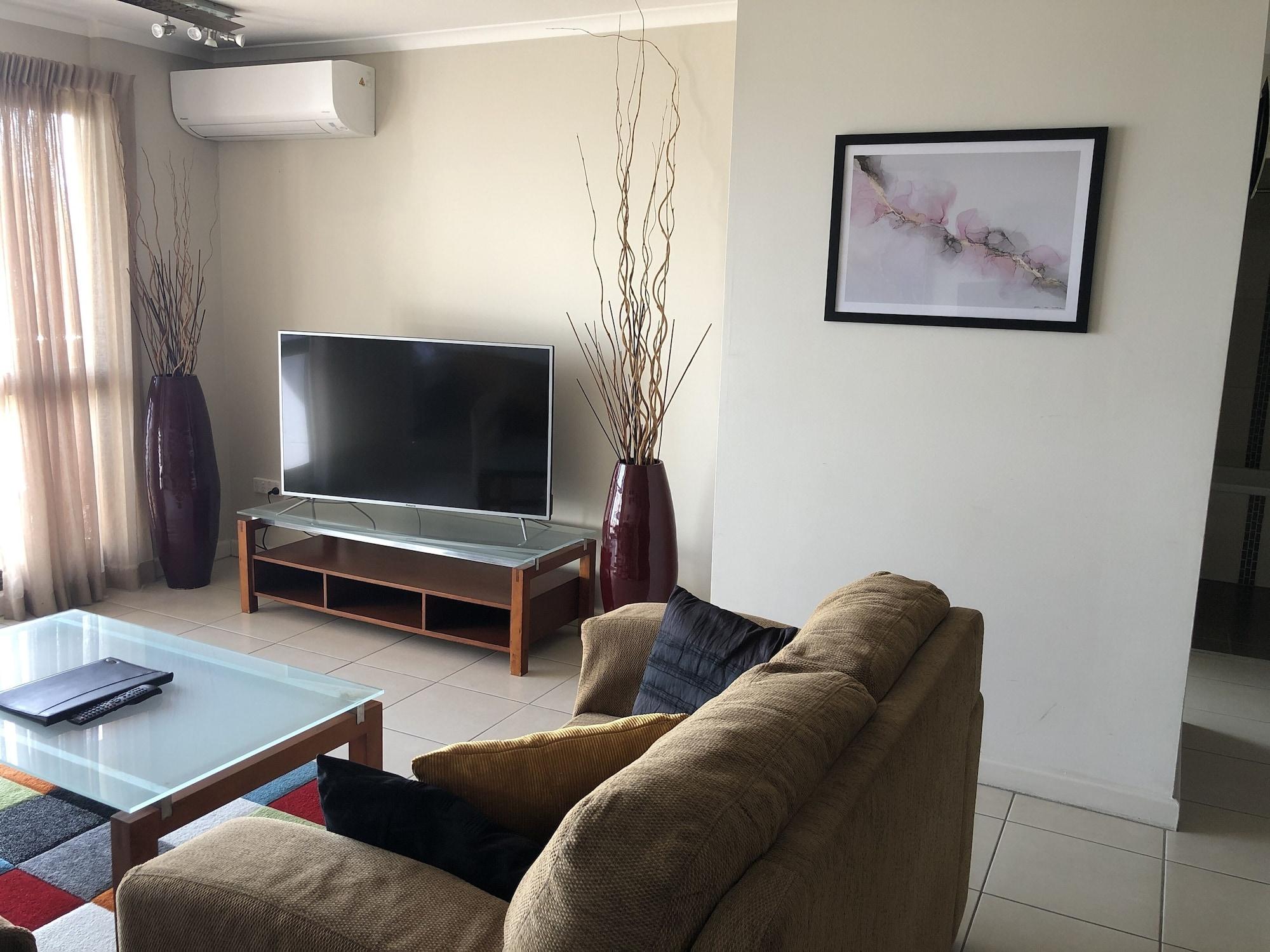 Coral Towers Holiday Suites Cairns Eksteriør bilde