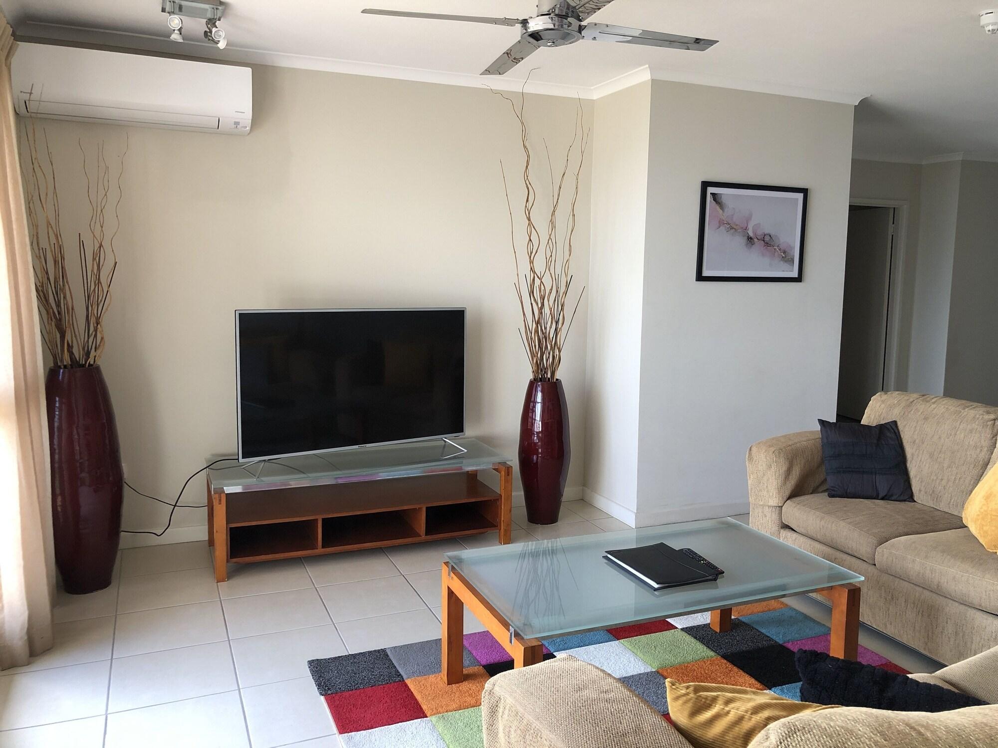 Coral Towers Holiday Suites Cairns Eksteriør bilde