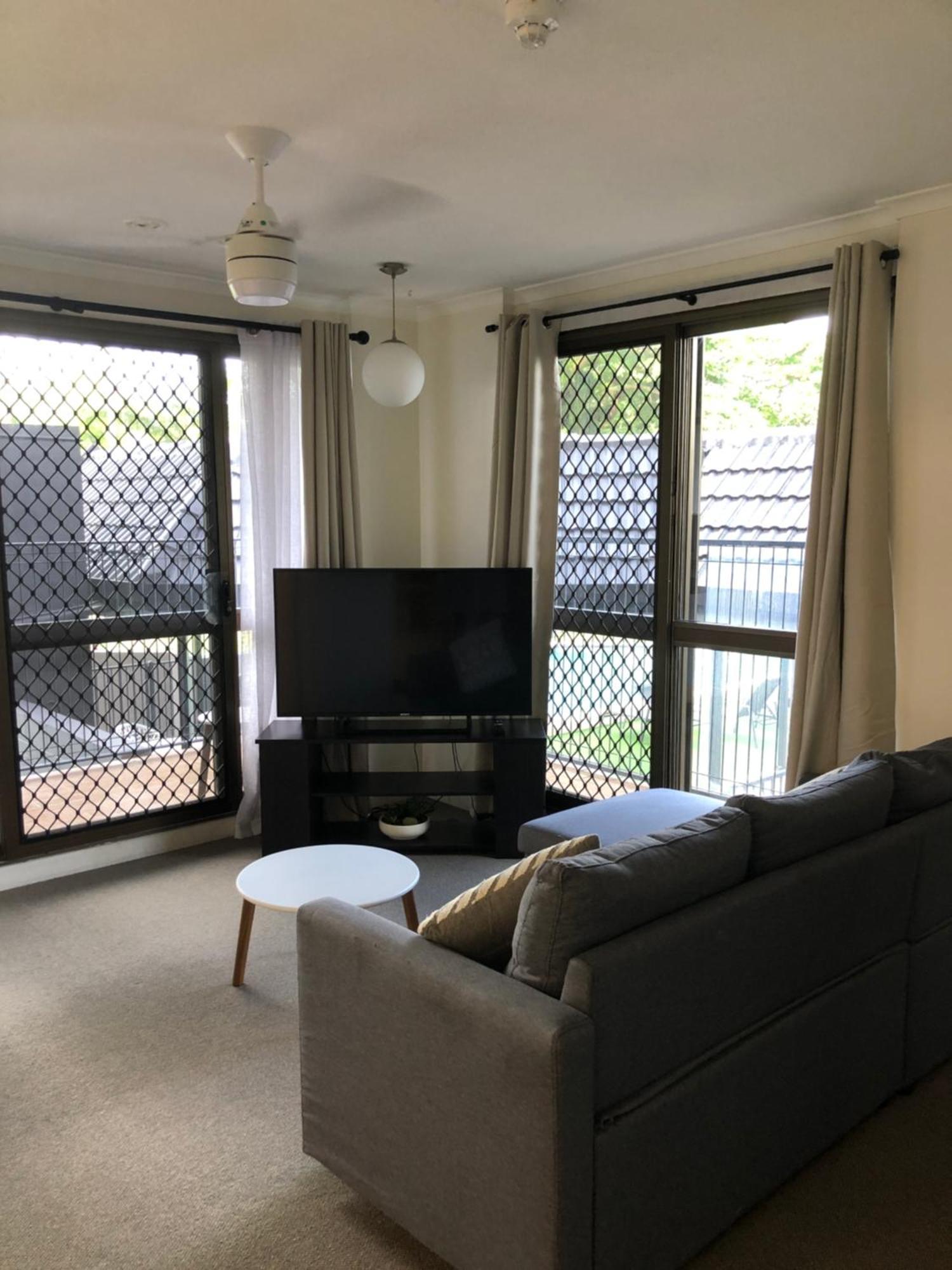 Coral Towers Holiday Suites Cairns Eksteriør bilde