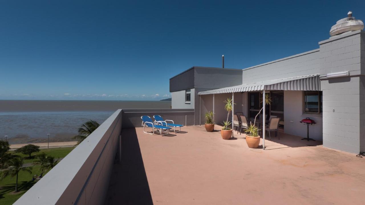 Coral Towers Holiday Suites Cairns Eksteriør bilde